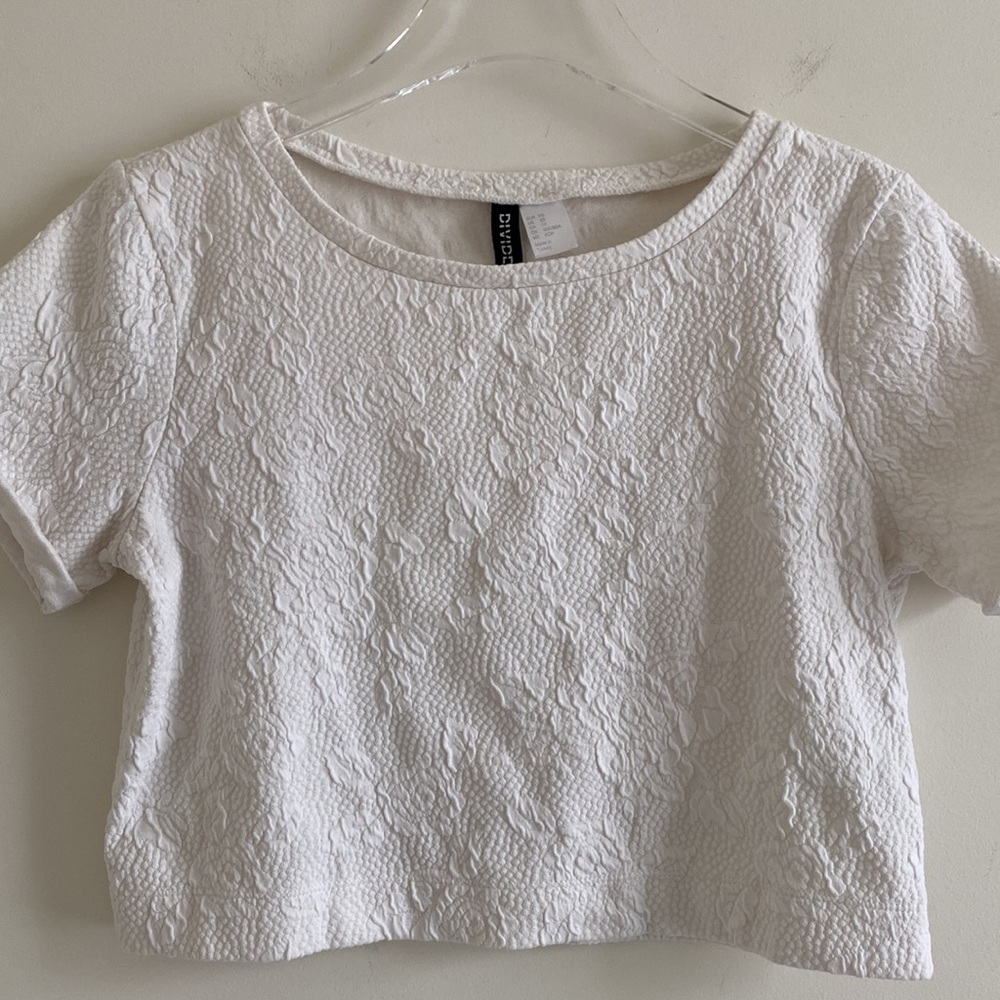 H&M Divided Floral Embossed Top